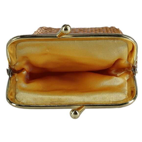 CTM Women's Mesh Cigarette Case with Lighter Pocket and Kiss Lock Closure - Picture 3 of 3